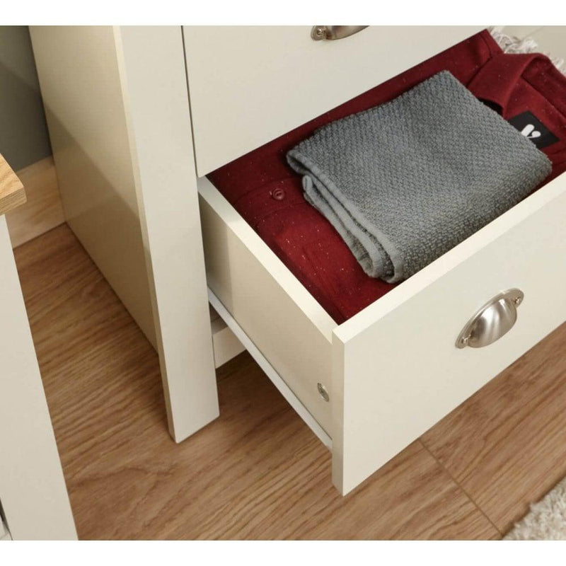 Lancaster 4 Drawer Chest