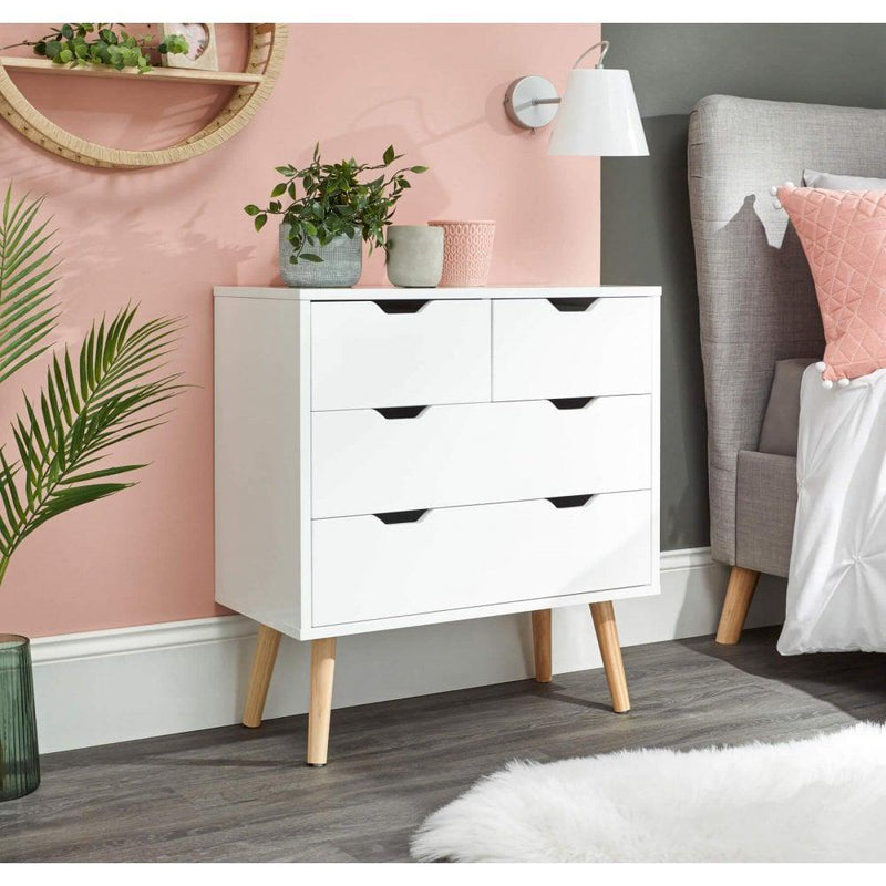 Nyborg 2+2 Drawer Chest White