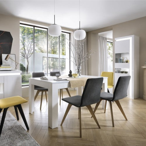 Marvezzi Medium extending dining Table 140/180 cm in White and High Gloss
